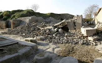 Pompeii crumbles away